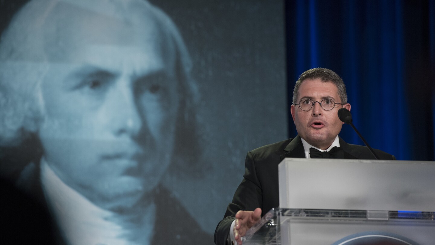 Leonard Leo's presence in a small Maine town irks its residents