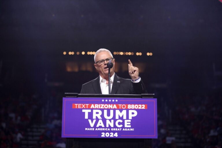 Arizona elects sheriff known for racial profiling—and passes a law to let him do it