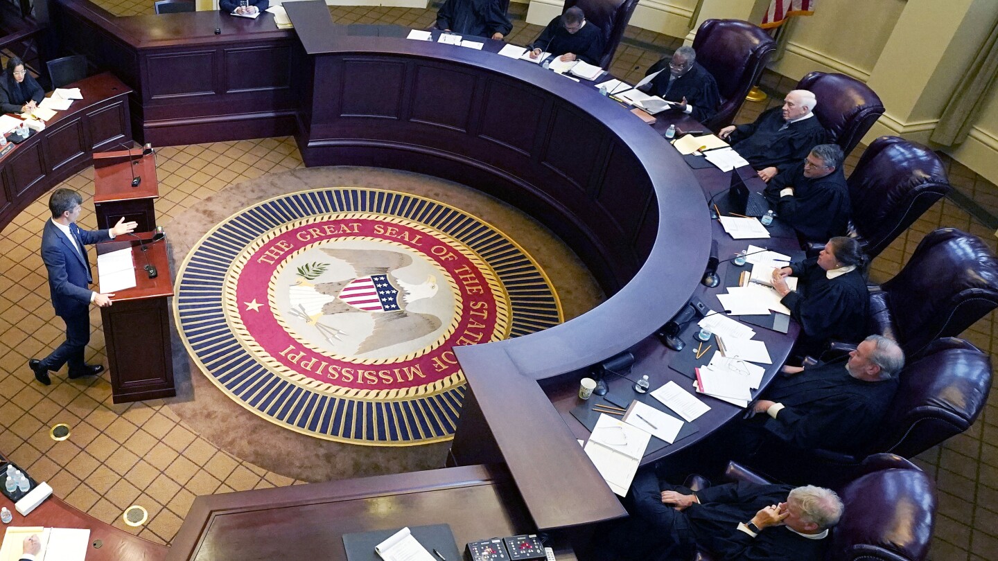 Federal judge orders special elections for Mississippi Supreme Court