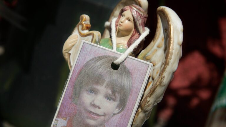 New York City prosecutors urge US Supreme Court to reinstate conviction in missing child case