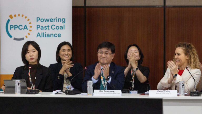 South Korean LNG gas deals with US cast doubt over its climate pledges