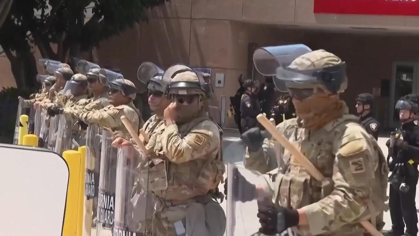 Supreme Court keeps Trump’s National Guard deployment blocked in the Chicago area, for now