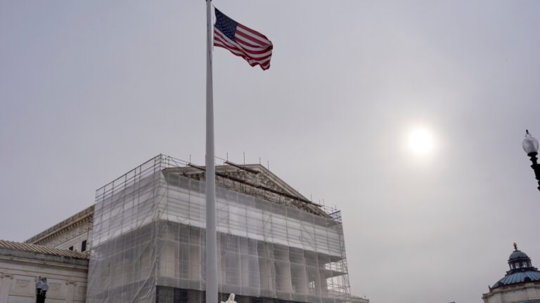 Supreme Court keeps National Guard deployment blocked in Chicago area