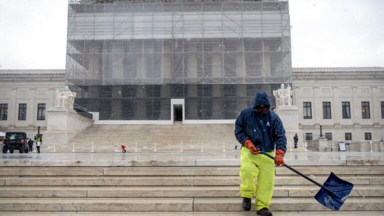 Supreme Court signals support for Trump's power over independent agencies