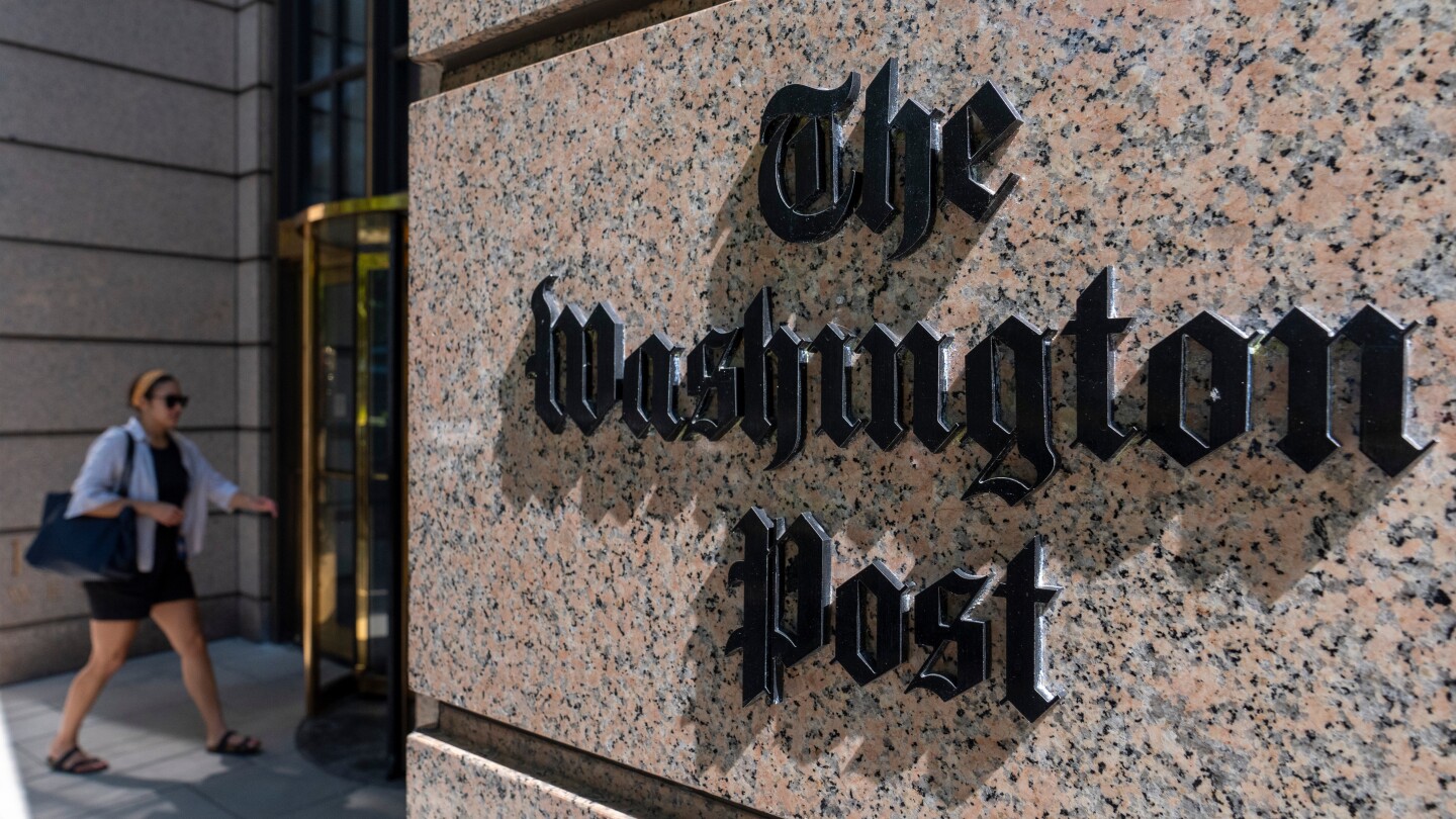 FBI searches home of Washington Post reporter