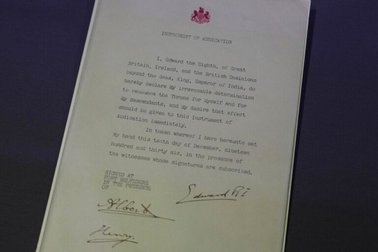 Historic love letters go on show at Britain's National Archives