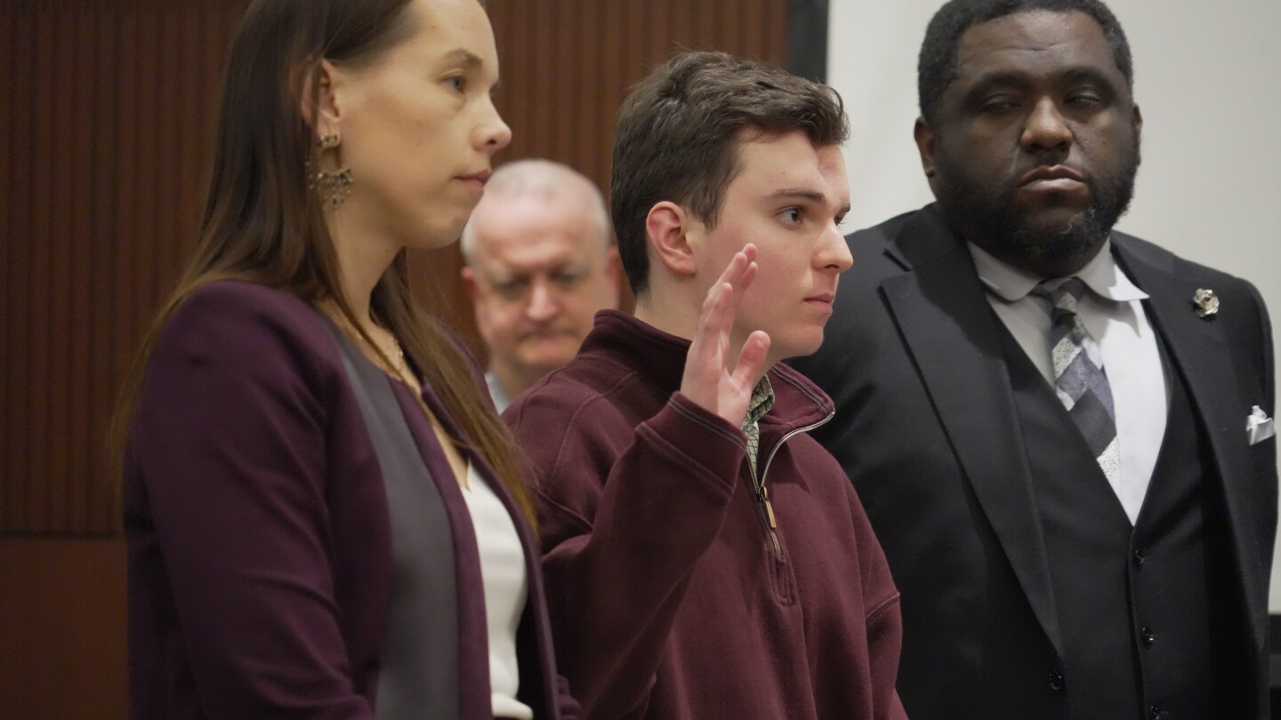 Teen admits to fatally shooting 5 in North Carolina in 2022