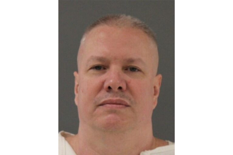 Texas man set for execution in deaths of ex-girlfriend and her boyfriend