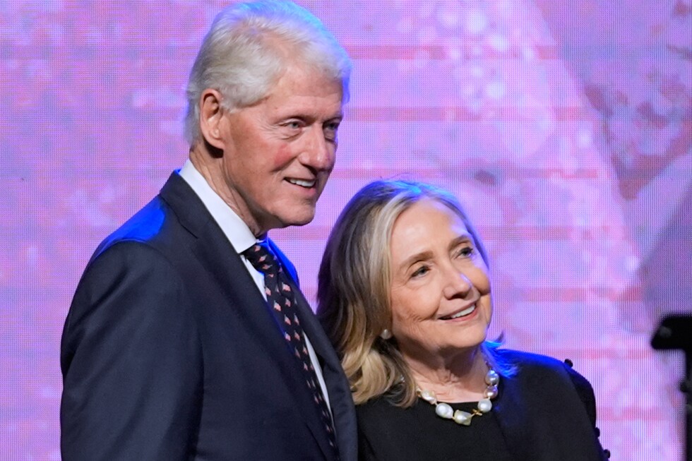 Clintons agree to testify in House Epstein investigation
