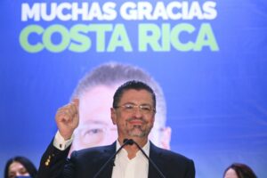 Costa Ricans choose between the conservative populist ticket and traditional parties