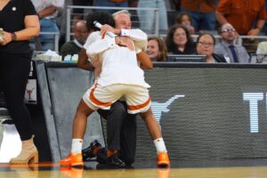 Texas women get back to Final Four after regional win over Michigan