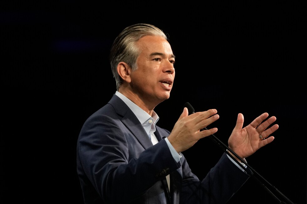 California says Amazon got retailers to boost online prices
