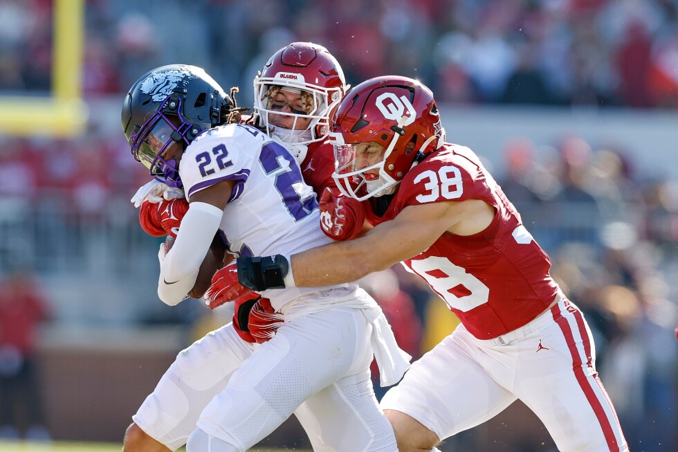 Oklahoma standout LB Owen Heinecke gets court injunction to return to Sooners for another year