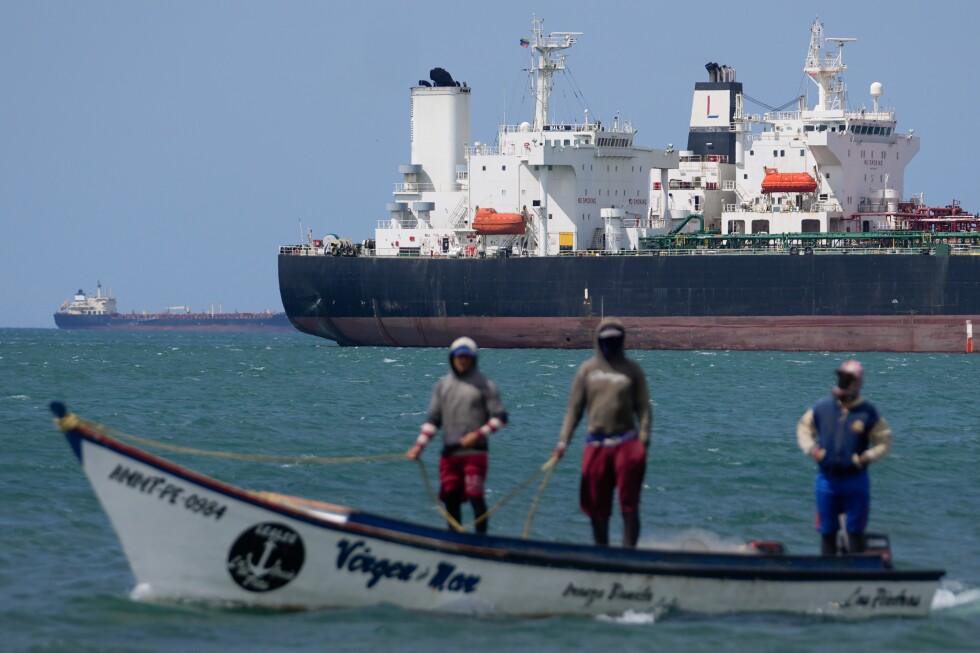 US allows Venezuela to sell more oil as Iran war boosts prices