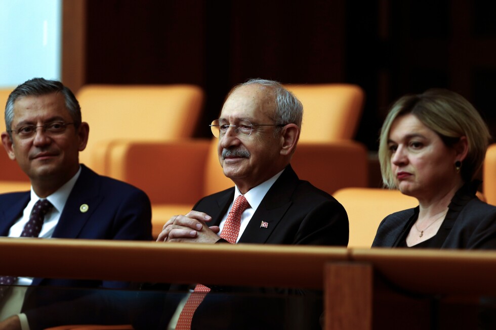 Turkish court rules to remove CHP leader Ozgur Ozel